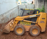 Aterros, Demolições, Escavações, Retirada de Terra, Terraplenagem, Locação de Máquinas para Terraplenagem