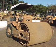 Aterros, Demolições, Escavações, Retirada de Terra, Terraplenagem, Locação de Máquinas para Terraplenagem